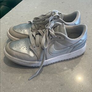 Nike Kids Metallic Gray Sneakers